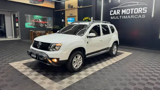 RENAULT DUSTER 2.0 DAKAR 4X4 16V FLEX 4P MANUAL RENAULT DUSTER 2.0 DAKAR 4X4 16V FLEX 4P MANUAL