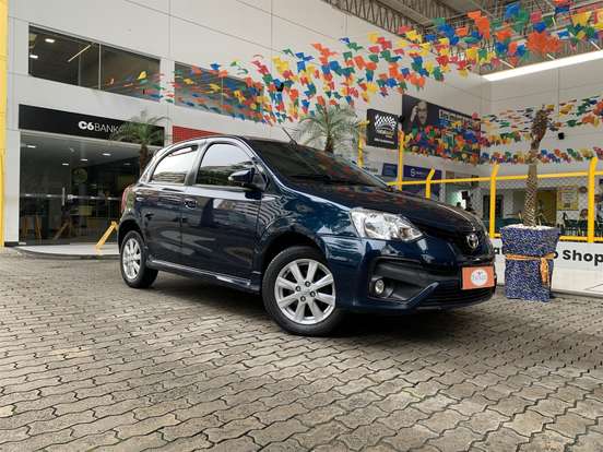 TOYOTA-ETIOS-1.5 XLS 16V FLEX 4P AUTOMÁTICO TOYOTA-ETIOS-2017