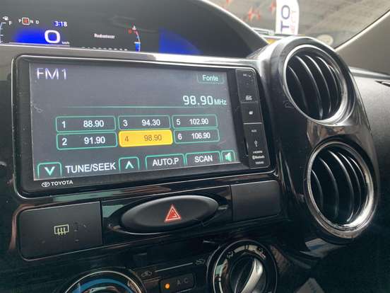 TOYOTA-ETIOS-1.5 XLS 16V FLEX 4P AUTOMÁTICO TOYOTA-ETIOS-2017
