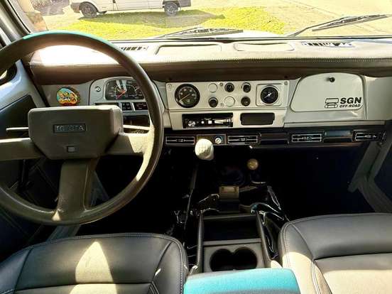 TOYOTA-BANDEIRANTE-3.7 BJ50LV 4X4 TETO RIGIDO DIESEL 2P MANUAL TOYOTA-BANDEIRANTE-1998