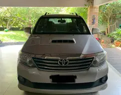 TOYOTA HILUX SW4 3.0 SRV 4X4 16V TURBO INTERCOOLER DIESEL 4P AUTOMÁTICO TOYOTA HILUX SW4 3.0 SRV 4X4 16V TURBO INTERCOOLER DIESEL 4P AUTOMÁTICO