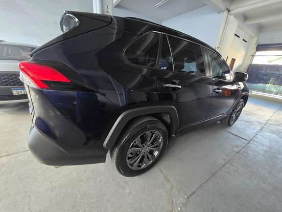 TOYOTA-RAV4-2022