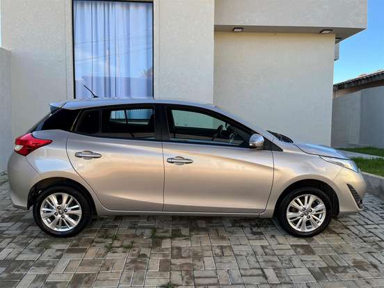TOYOTA-YARIS-1.3 16V FLEX XL MULTIDRIVE TOYOTA-YARIS-2019