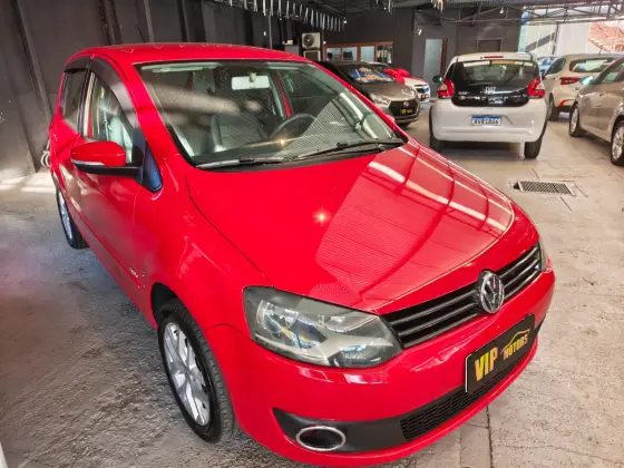 VOLKSWAGEN FOX 1.0 MI 8V FLEX 4P MANUAL VOLKSWAGEN FOX 1.0 MI 8V FLEX 4P MANUAL