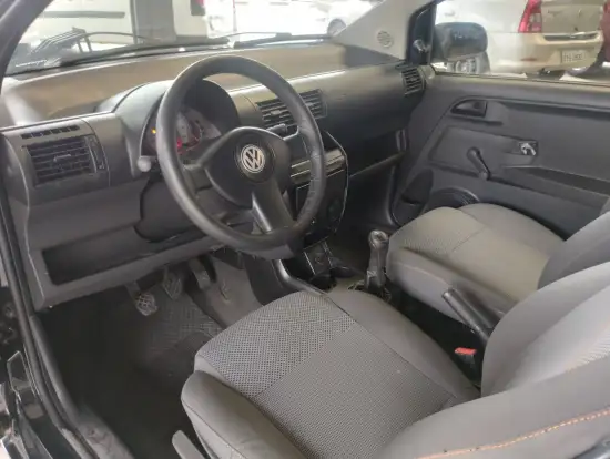 VOLKSWAGEN-FOX-2008