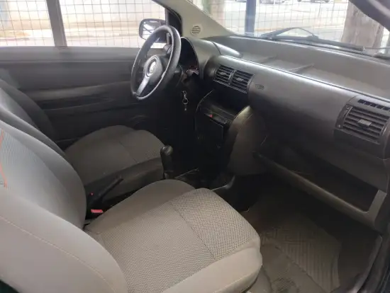 VOLKSWAGEN-FOX-2008