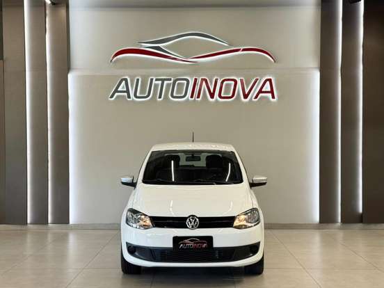 VOLKSWAGEN-FOX-2013