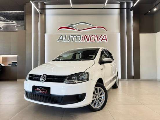 VOLKSWAGEN-FOX-1.6 MI ROCK IN RIO 8V FLEX 4P MANUAL VOLKSWAGEN-FOX-2013