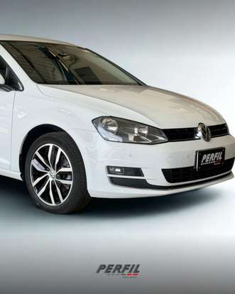 VOLKSWAGEN-GOLF-2014