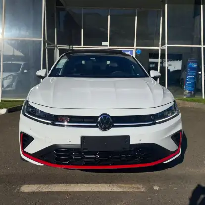 VOLKSWAGEN-JETTA-2025