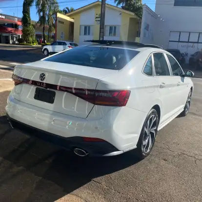 VOLKSWAGEN-JETTA-2025