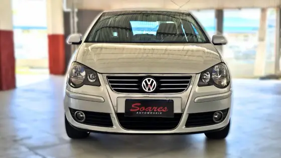 VOLKSWAGEN POLO SEDAN 1.6 MI COMFORTLINE 8V FLEX 4P MANUAL VOLKSWAGEN POLO SEDAN 1.6 MI COMFORTLINE 8V FLEX 4P MANUAL