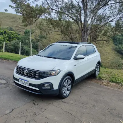 VOLKSWAGEN T-CROSS 1.0 200 TSI TOTAL FLEX COMFORTLINE AUTOMÁTICO