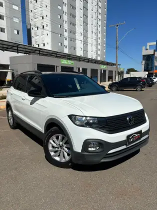 VOLKSWAGEN T-CROSS 1.0 200 TSI TOTAL FLEX SENSE AUTOMÁTICO VOLKSWAGEN T-CROSS 1.0 200 TSI TOTAL FLEX SENSE AUTOMÁTICO