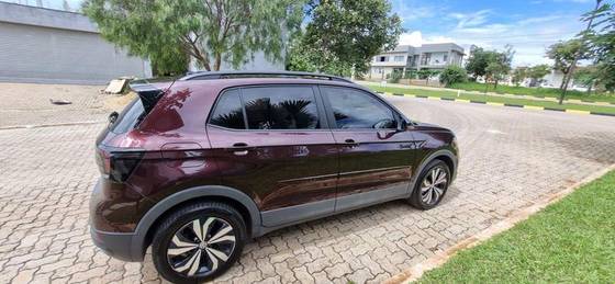 VOLKSWAGEN T-CROSS 1.0 200 TSI TOTAL FLEX AUTOMÁTICO