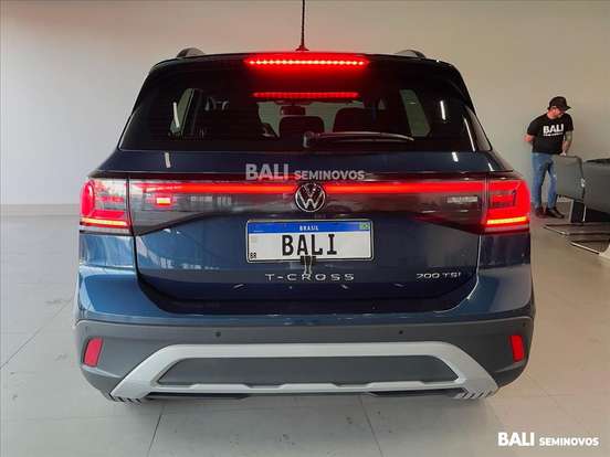 VOLKSWAGEN-T-CROSS-1.0 200 TSI TOTAL FLEX AUTOMÁTICO VOLKSWAGEN-T-CROSS-2024