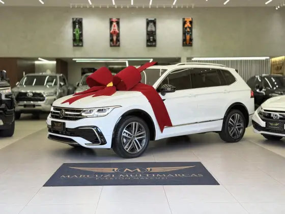 VOLKSWAGEN TIGUAN 2.0 300 TSI GASOLINA ALLSPACE R-LINE AUTOMÁTICO