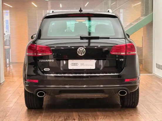 VOLKSWAGEN-TOUAREG-2013