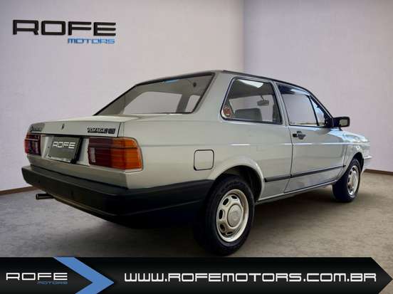 VOLKSWAGEN-VOYAGE-1989