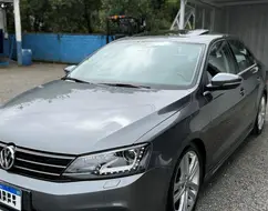 VOLKSWAGEN JETTA 2.0 TSI HIGHLINE 211CV GASOLINA 4P TIPTRONIC VOLKSWAGEN JETTA 2.0 TSI HIGHLINE 211CV GASOLINA 4P TIPTRONIC