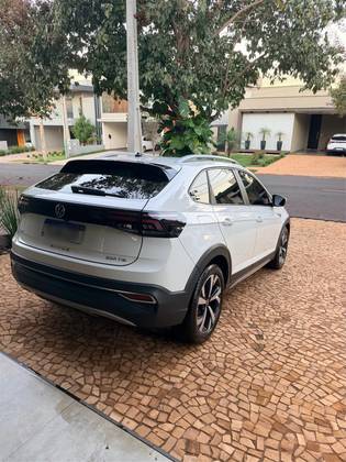 VOLKSWAGEN NIVUS 1.0 200 TSI TOTAL FLEX HIGHLINE AUTOMÁTICO