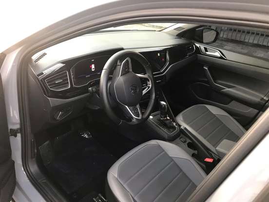 VOLKSWAGEN-NIVUS-1.0 200 TSI TOTAL FLEX HIGHLINE AUTOMÁTICO VOLKSWAGEN-NIVUS-2021