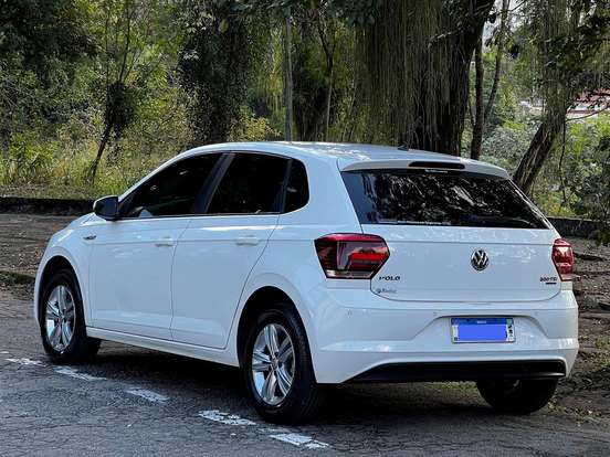 VOLKSWAGEN-POLO-1.0 200 TSI COMFORTLINE AUTOMÁTICO VOLKSWAGEN-POLO-2018