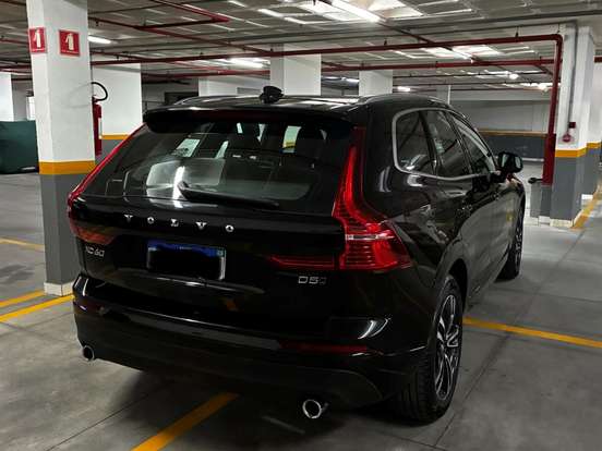 VOLVO-XC60-2.0 D5 DIESEL MOMENTUM AWD GEARTRONIC VOLVO-XC60-2018