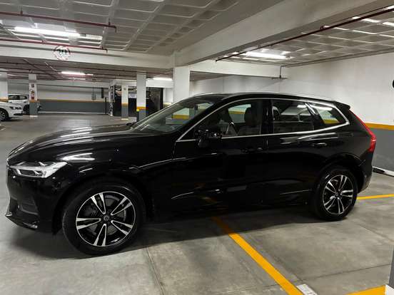 VOLVO-XC60-2.0 D5 DIESEL MOMENTUM AWD GEARTRONIC VOLVO-XC60-2018
