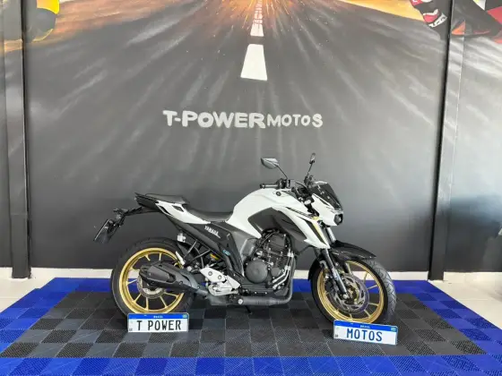 YAMAHA FZ25 FAZER CONNECTED ABS 