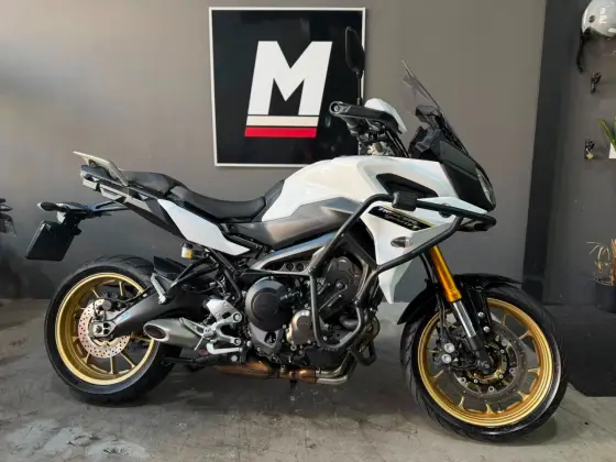 YAMAHA MT-09 TRACER YAMAHA MT-09 TRACER