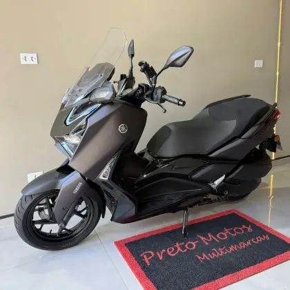YAMAHA XMAX 300 CONNECTED ABS YAMAHA XMAX 300 CONNECTED ABS