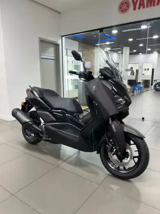 YAMAHA XMAX 300 CONNECTED ABS YAMAHA XMAX 300 CONNECTED ABS