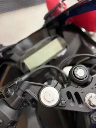 YAMAHA-YZF R15-2026