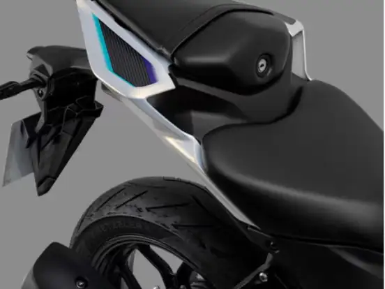 YAMAHA-YZF R3 ABS CONNECTED YAMAHA-YZF R3 ABS CONNECTED-2025
