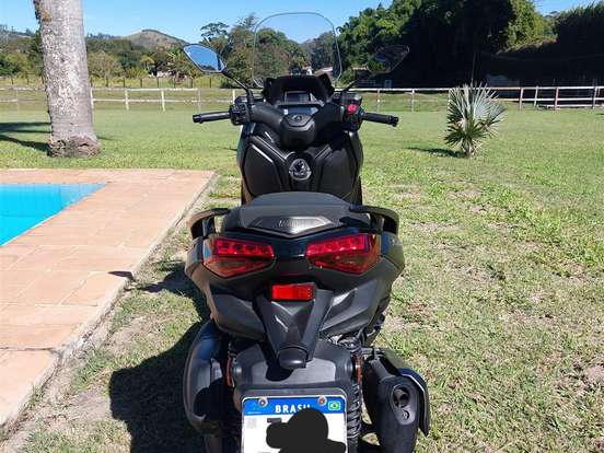 YAMAHA-XMAX 250 CONNECTED ABS YAMAHA-XMAX 250 CONNECTED ABS-2025