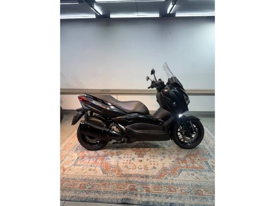 YAMAHA XMAX ABS 