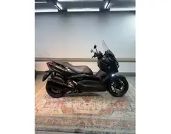 YAMAHA XMAX ABS YAMAHA XMAX ABS