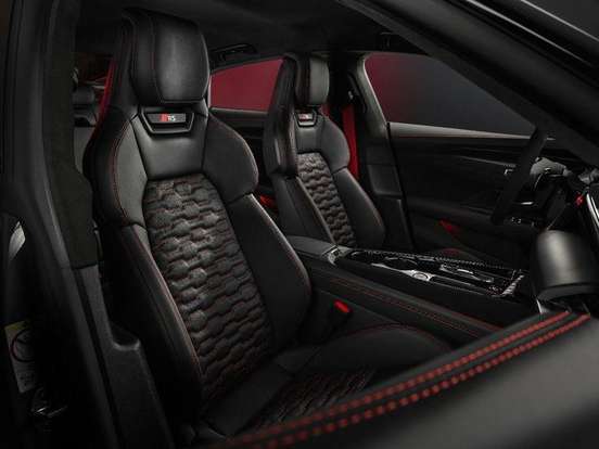 AUDI-RS E-TRON GT-2021