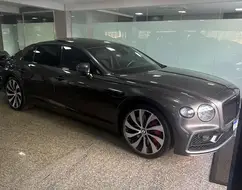 BENTLEY FLYING SPUR 2.9 V6 HYBRID AUTOMÁTICO BENTLEY FLYING SPUR 2.9 V6 HYBRID AUTOMÁTICO