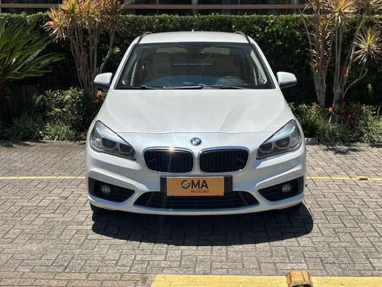 BMW-220i-2.0 CAT GP 16V TURBO ACTIVEFLEX 4P AUTOMÁTICO BMW-220i-2015