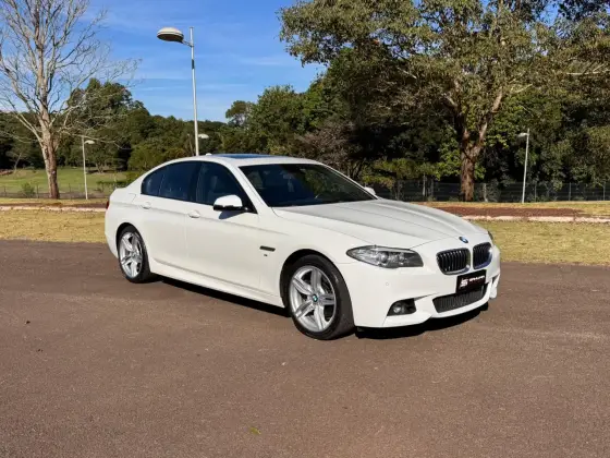 BMW 528i 2.0 M SPORT 16V GASOLINA 4P AUTOMÁTICO BMW 528i 2.0 M SPORT 16V GASOLINA 4P AUTOMÁTICO