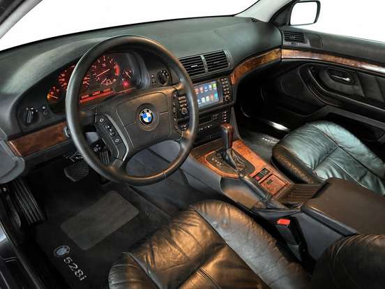 BMW-528i-2.8 SEDAN 24V GASOLINA 4P MANUAL BMW-528i-1998