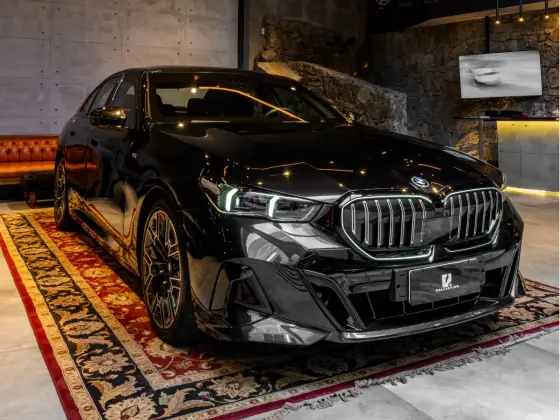 BMW 530e 2.0 TWINPOWER PHEV M SPORT AUTOMÁTICO BMW 530e 2.0 TWINPOWER PHEV M SPORT AUTOMÁTICO