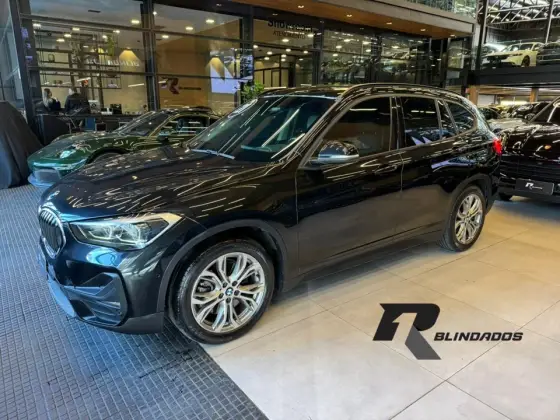 BMW X1 2.0 16V TURBO ACTIVEFLEX SDRIVE20I 4P AUTOMÁTICO BMW X1 2.0 16V TURBO ACTIVEFLEX SDRIVE20I 4P AUTOMÁTICO