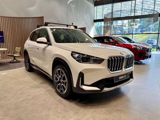 BMW-X1-2.0 16V TURBO GASOLINA SDRIVE20I X-LINE STEPTRONIC BMW-X1-2025