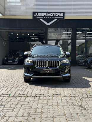 BMW-X1-2022