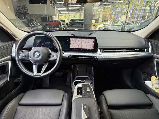 BMW-X1-2.0 16V TURBO GASOLINA SDRIVE20I X-LINE STEPTRONIC BMW-X1-2022