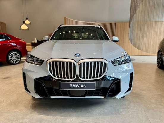 BMW-X5-2025