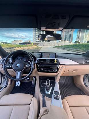 BMW-320i-2018